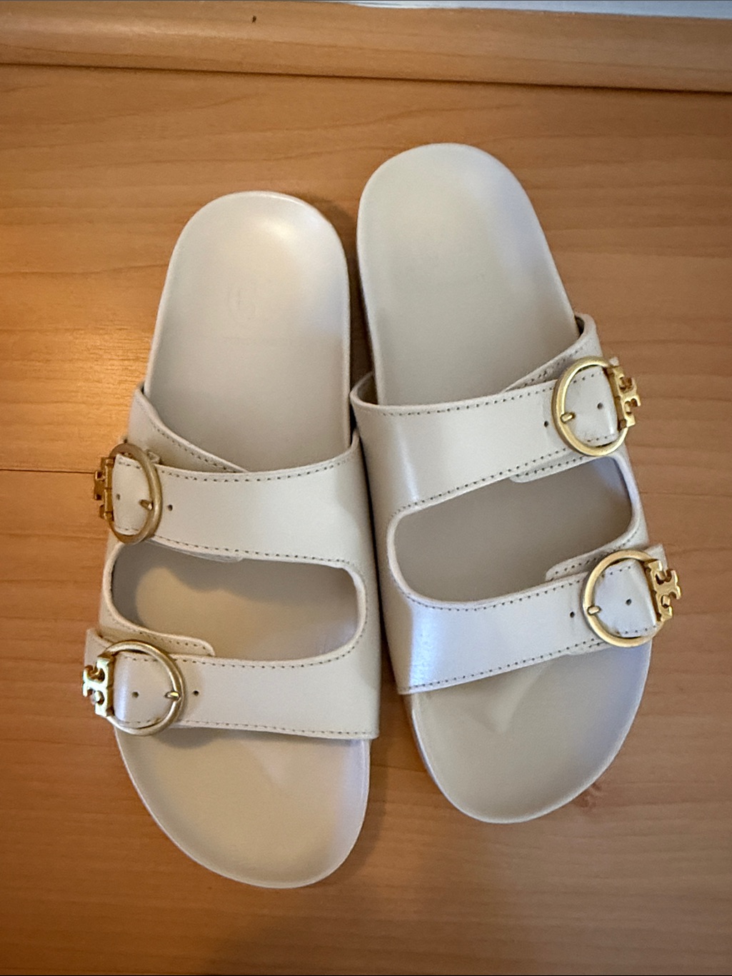 Tory Burch Off-White Slide Sandals With Subtle Logo